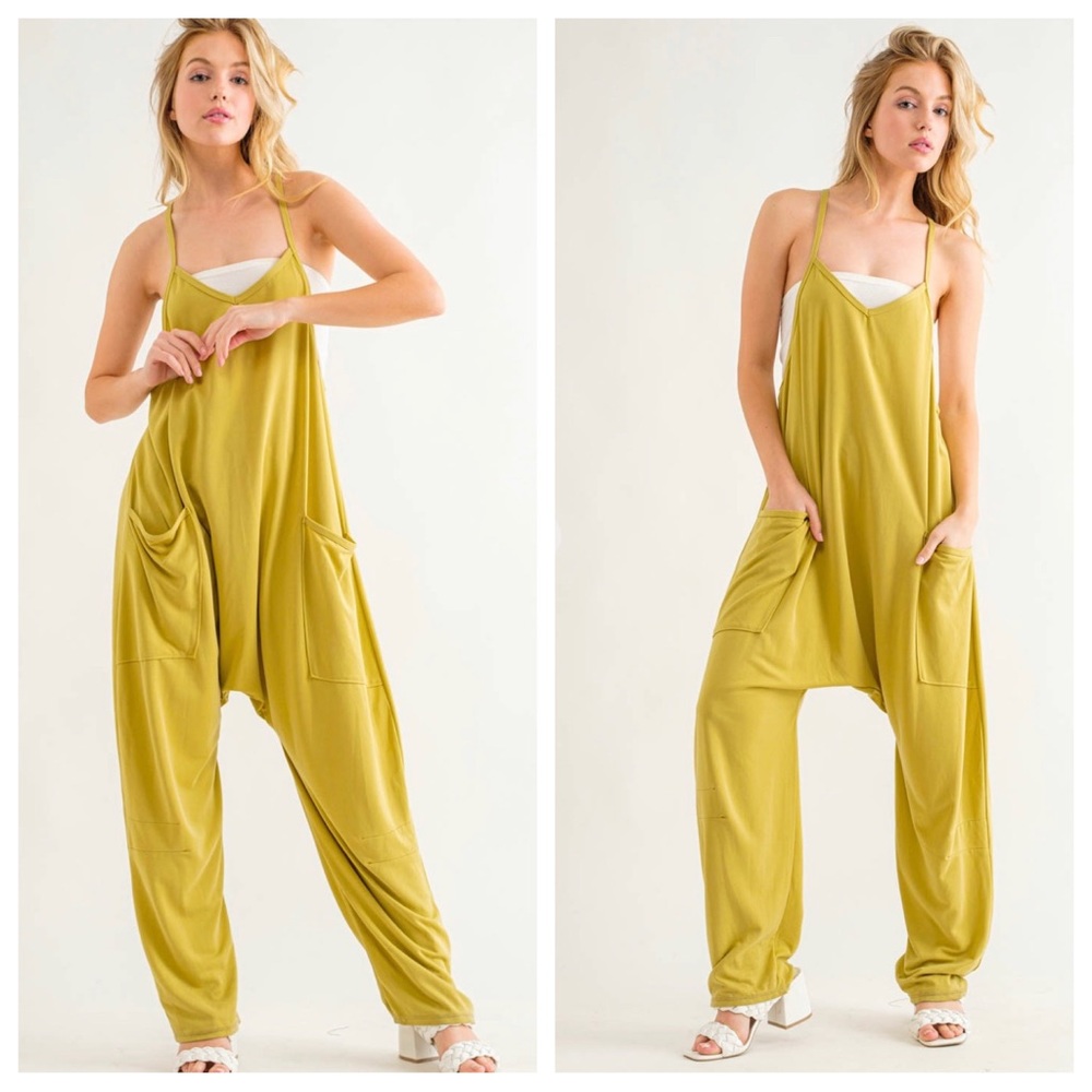 04 V-Neck Sleeveless Solid Harem Jumpsuit
